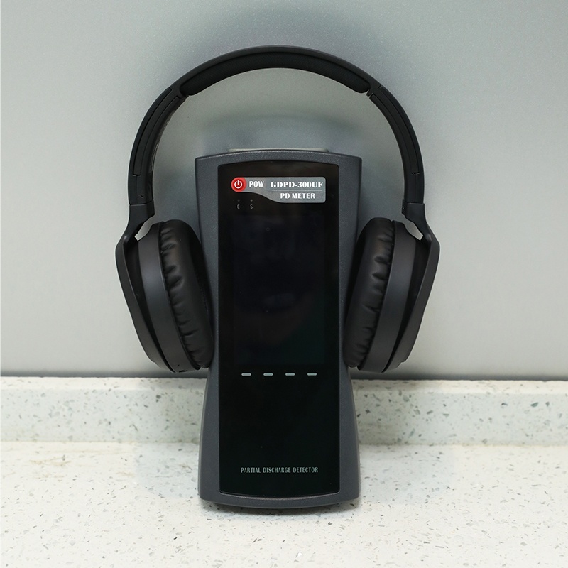 特高頻局部放電檢測儀GDPD-300UF實物圖